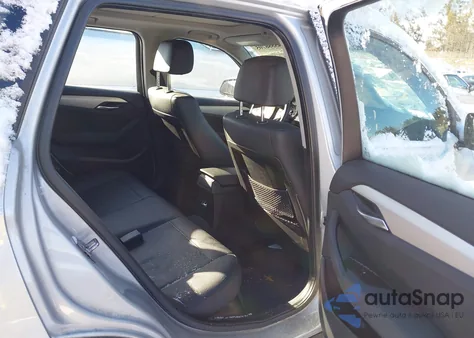 2014 BMW X1 xDrive28I z USA, uszkodzony, nr VIN WBAVL1C52EVY19092